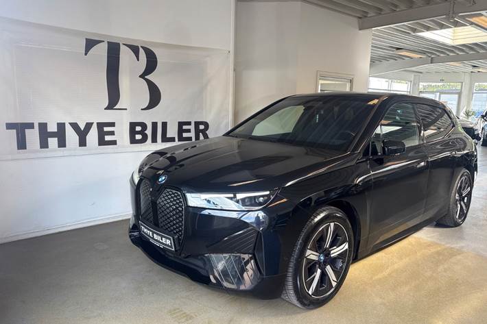 Sort BMW iX fra 2022