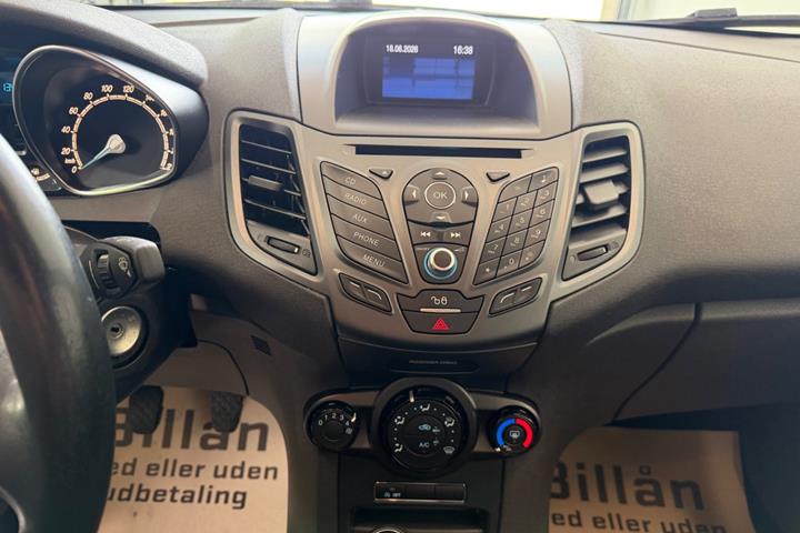 Sort Ford Fiesta fra 2016
