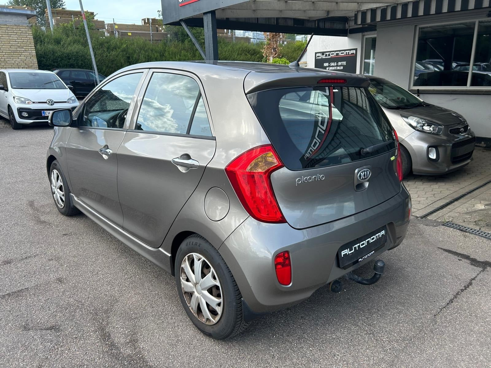 Brun Kia Picanto fra 2013