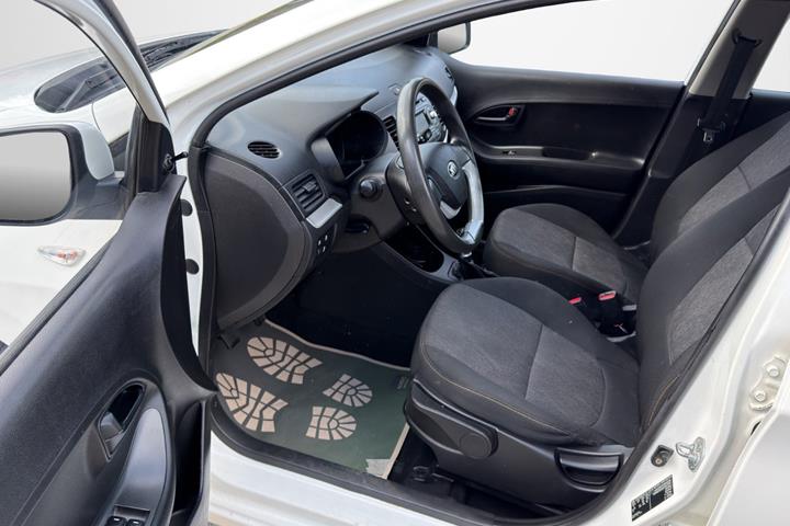 Hvid Kia Picanto fra 2013