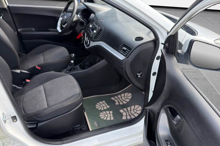 Hvid Kia Picanto fra 2013