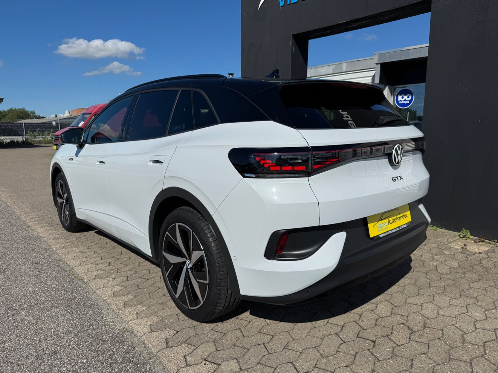 Hvid VW ID.4 fra 2023