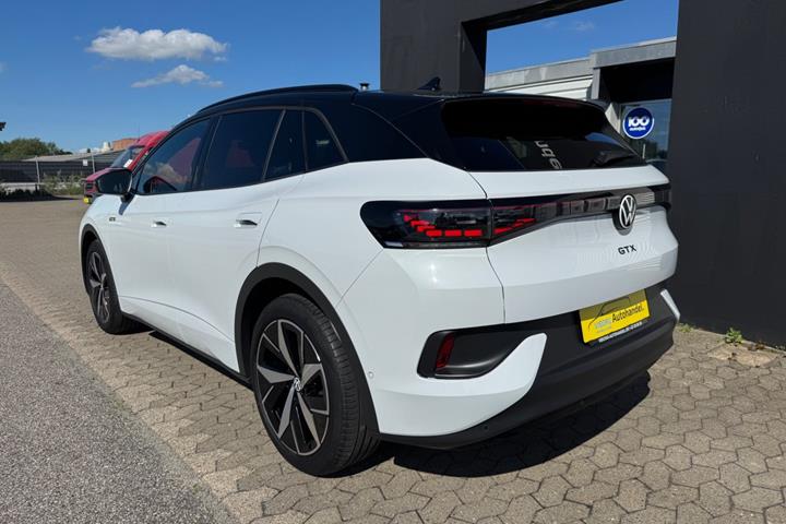 Hvid VW ID.4 fra 2023