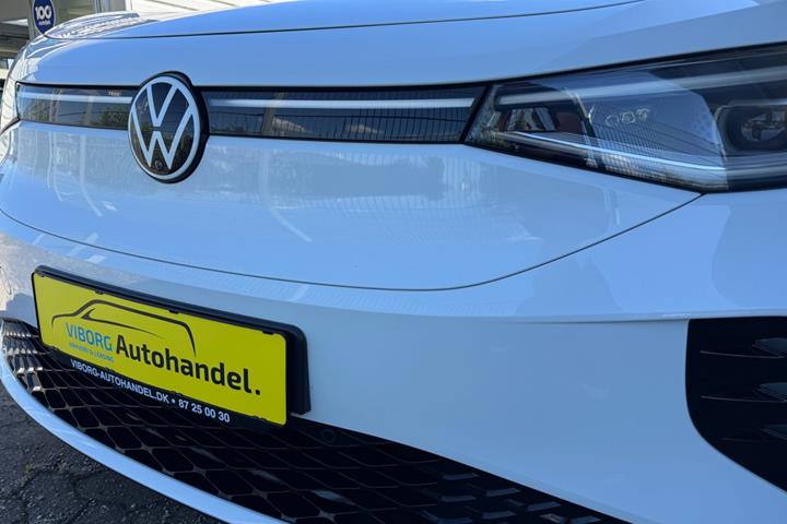 Hvid VW ID.4 fra 2023