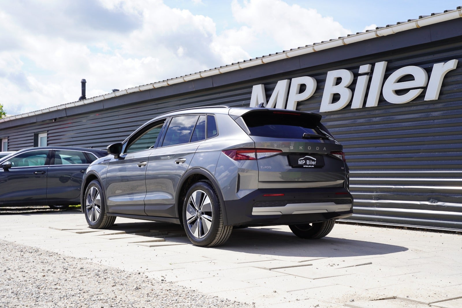 Grå Skoda Elroq fra 2026