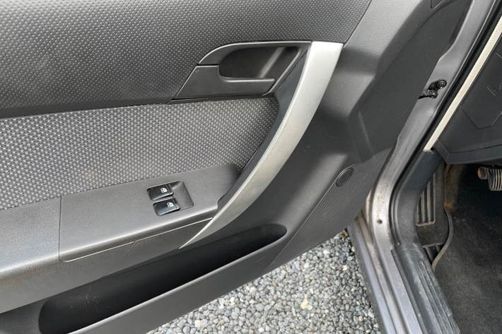 Grå Chevrolet Aveo fra 2011