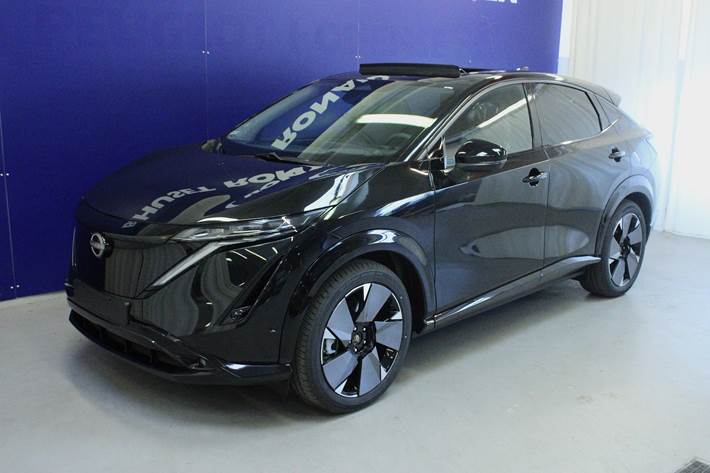 Sort Nissan Ariya fra 2025