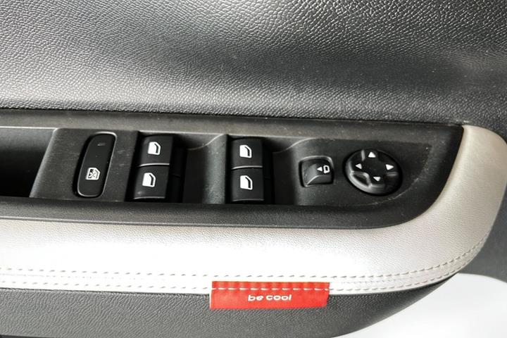 Grøn Citroën e-C3 Aircross fra 2025