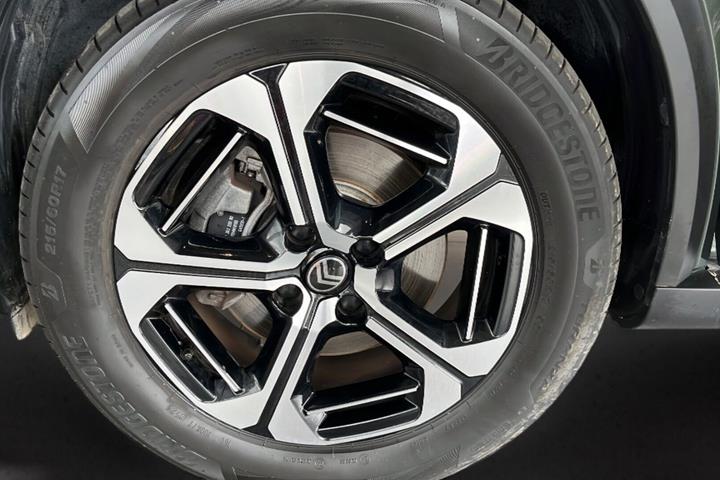 Grøn Citroën e-C3 Aircross fra 2025