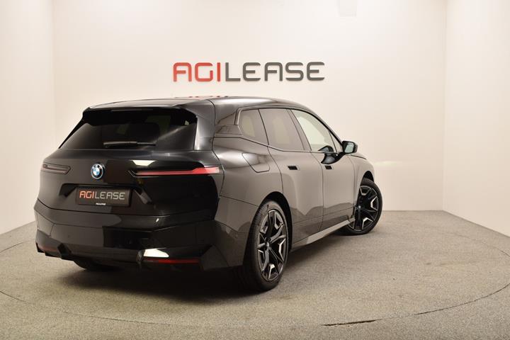 Sort BMW iX fra 2022