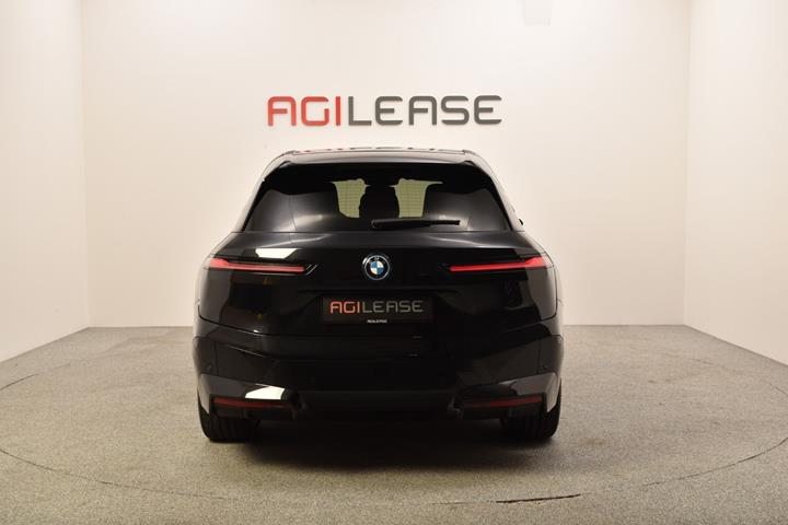 Sort BMW iX fra 2022