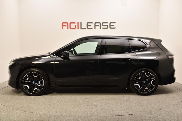 Sort BMW iX fra 2022