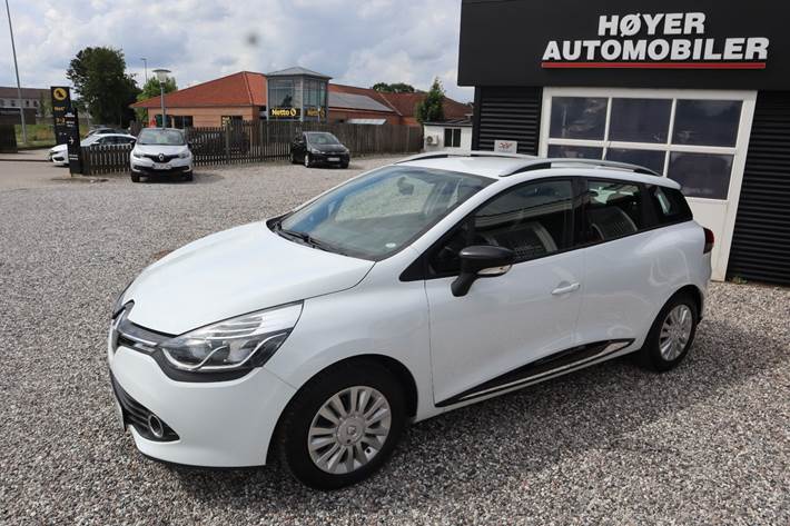 Hvid Renault Clio IV fra 2016