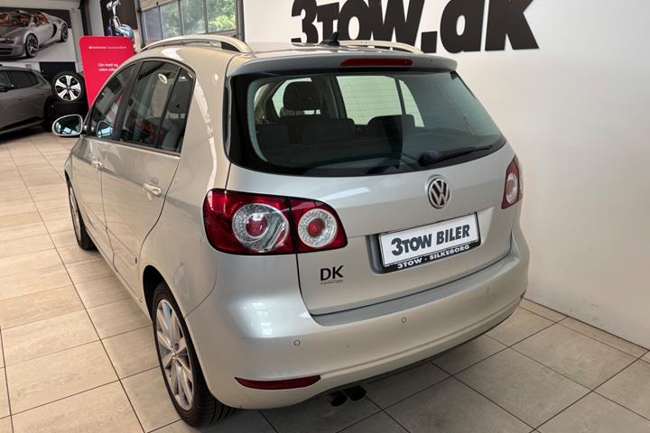 Sølv VW Golf Plus fra 2010