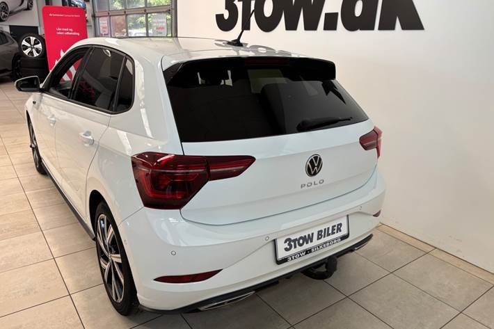 Hvid VW Polo fra 2022