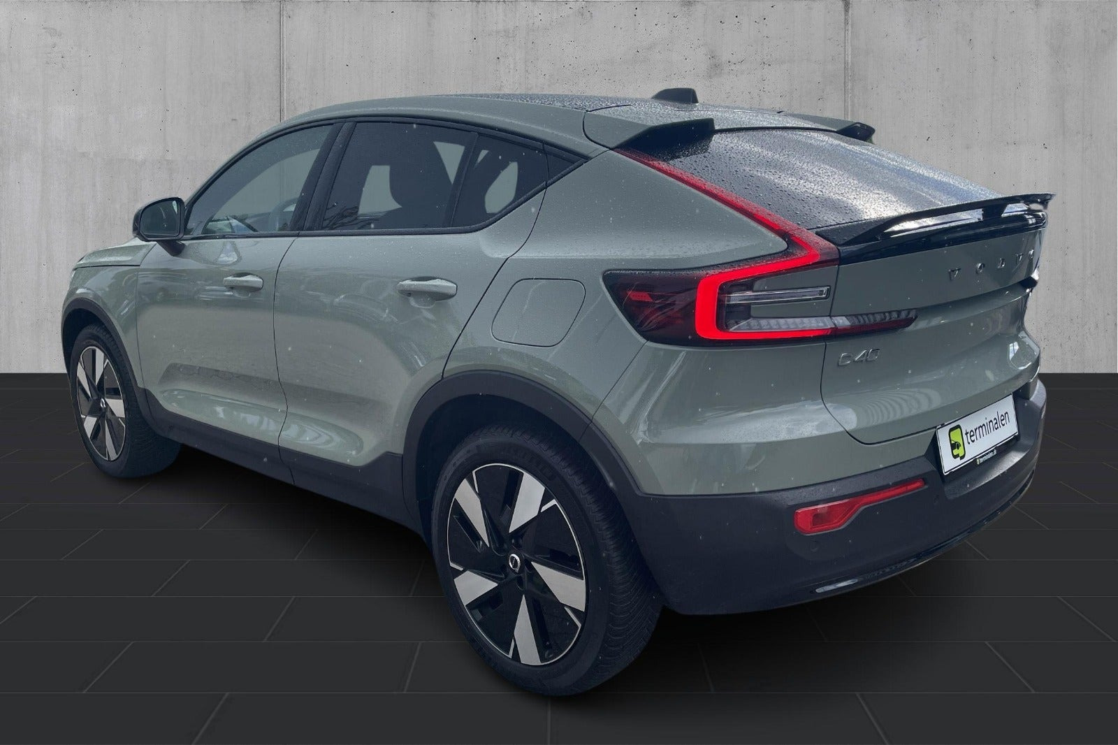 Grøn Volvo C40 fra 2024