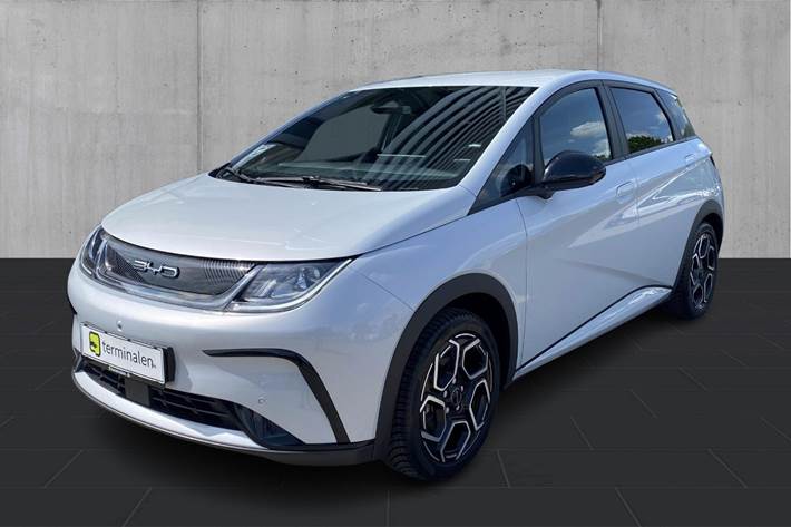 Hvid BYD Dolphin fra 2024