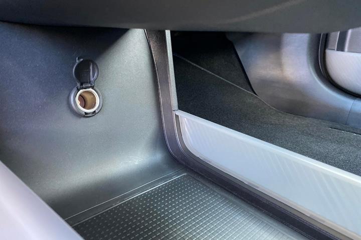 Grå Hyundai Ioniq 6 fra 2026