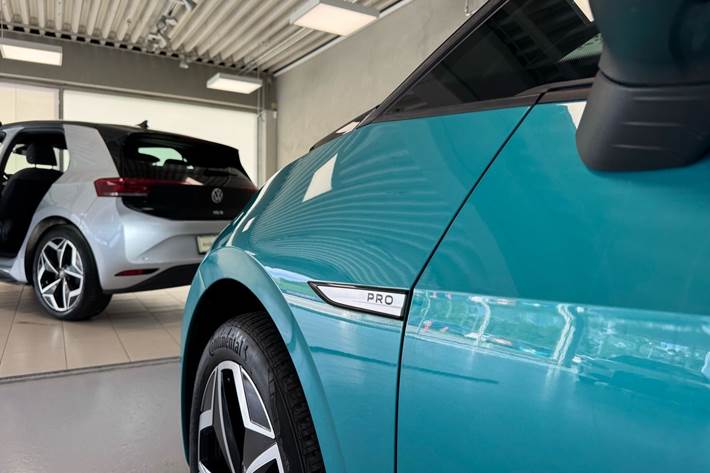 Turquoise VW ID.3 fra 2023