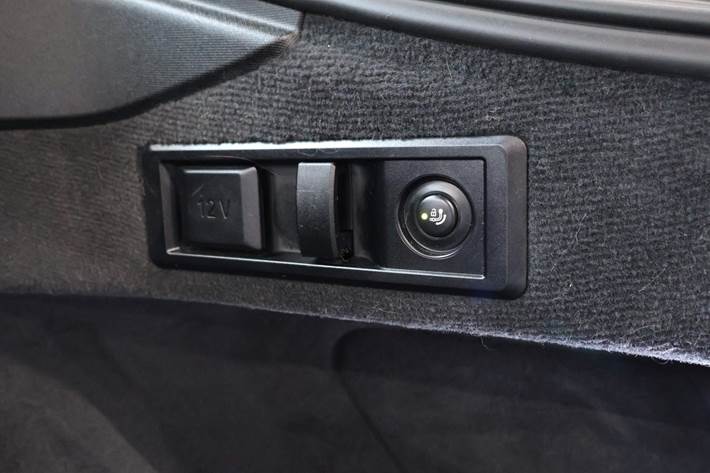Sort BMW i4 fra 2023