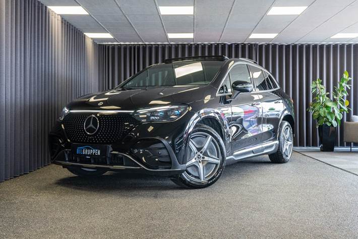 Sort Mercedes EQE350 SUV fra 2025