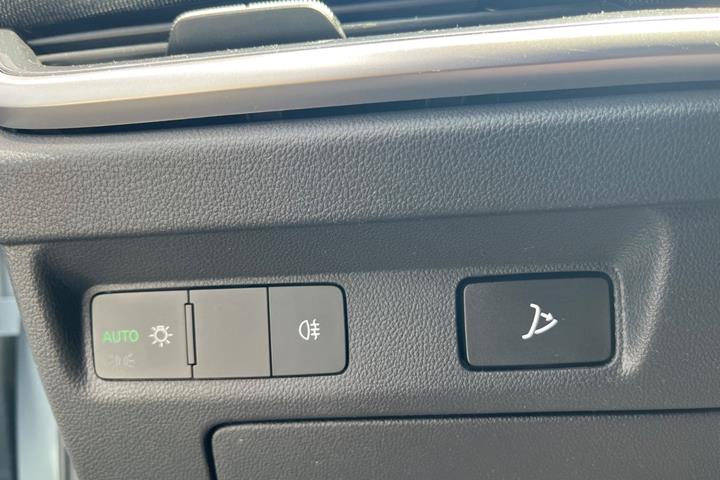 Grå Skoda Elroq fra 2026