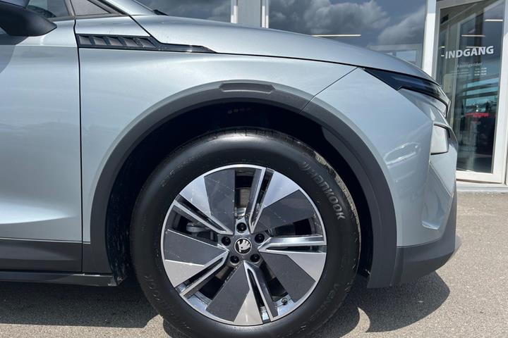 Grå Skoda Elroq fra 2026