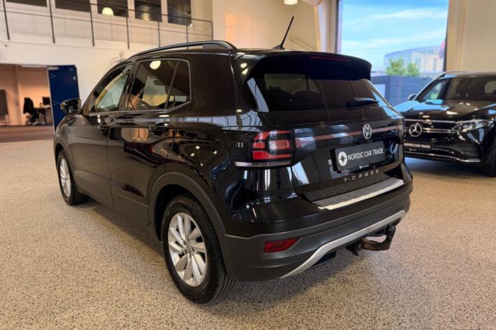 Sort VW T-Cross fra 2019