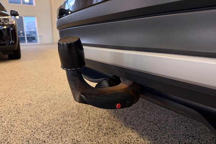 Sort VW T-Cross fra 2019