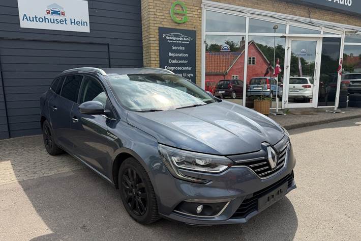Grå Renault Megane IV fra 2018