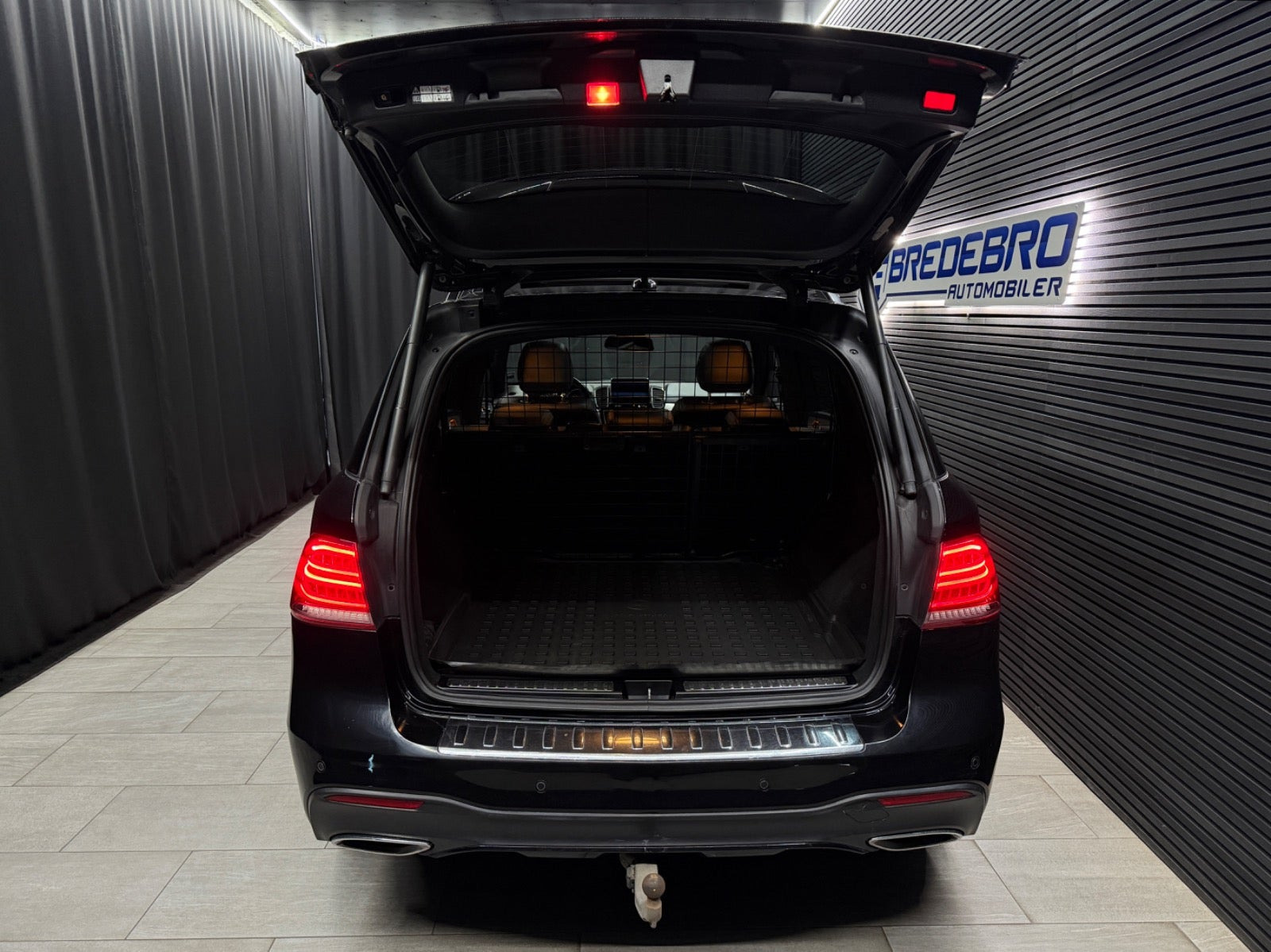 Sort Mercedes GLE350 d fra 2016