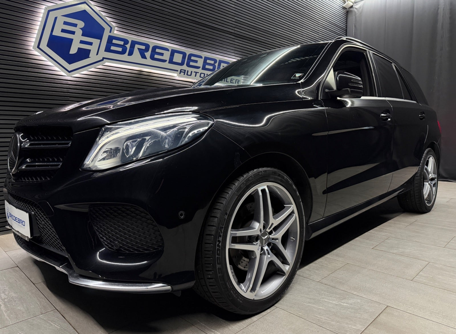 Sort Mercedes GLE350 d fra 2016