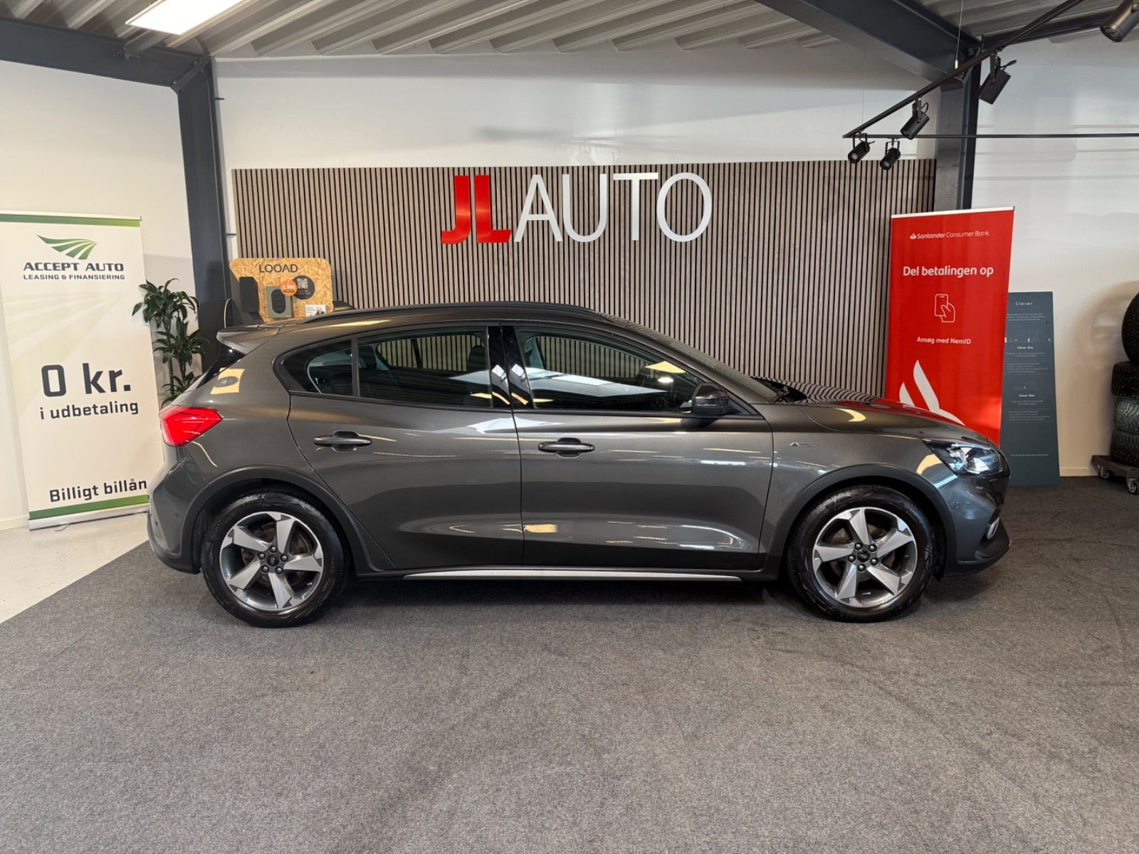 Grå Ford Focus fra 2021