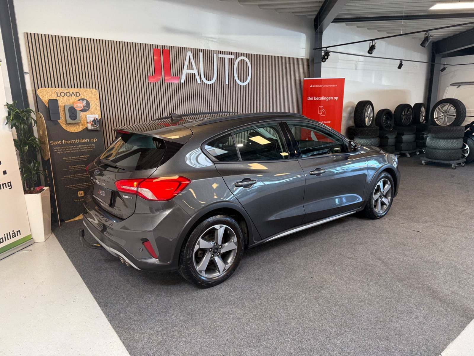 Grå Ford Focus fra 2021