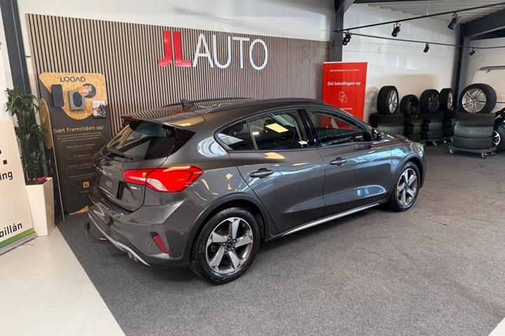 Grå Ford Focus fra 2021