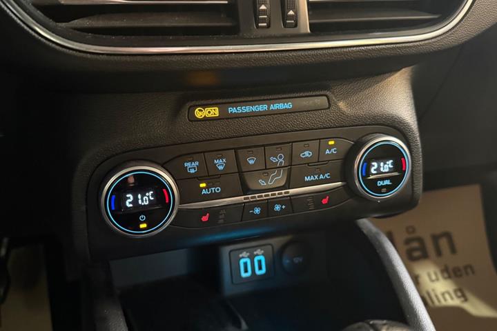 Grå Ford Focus fra 2021
