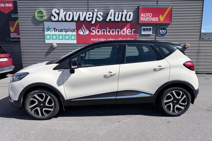 Beige Renault Captur fra 2014