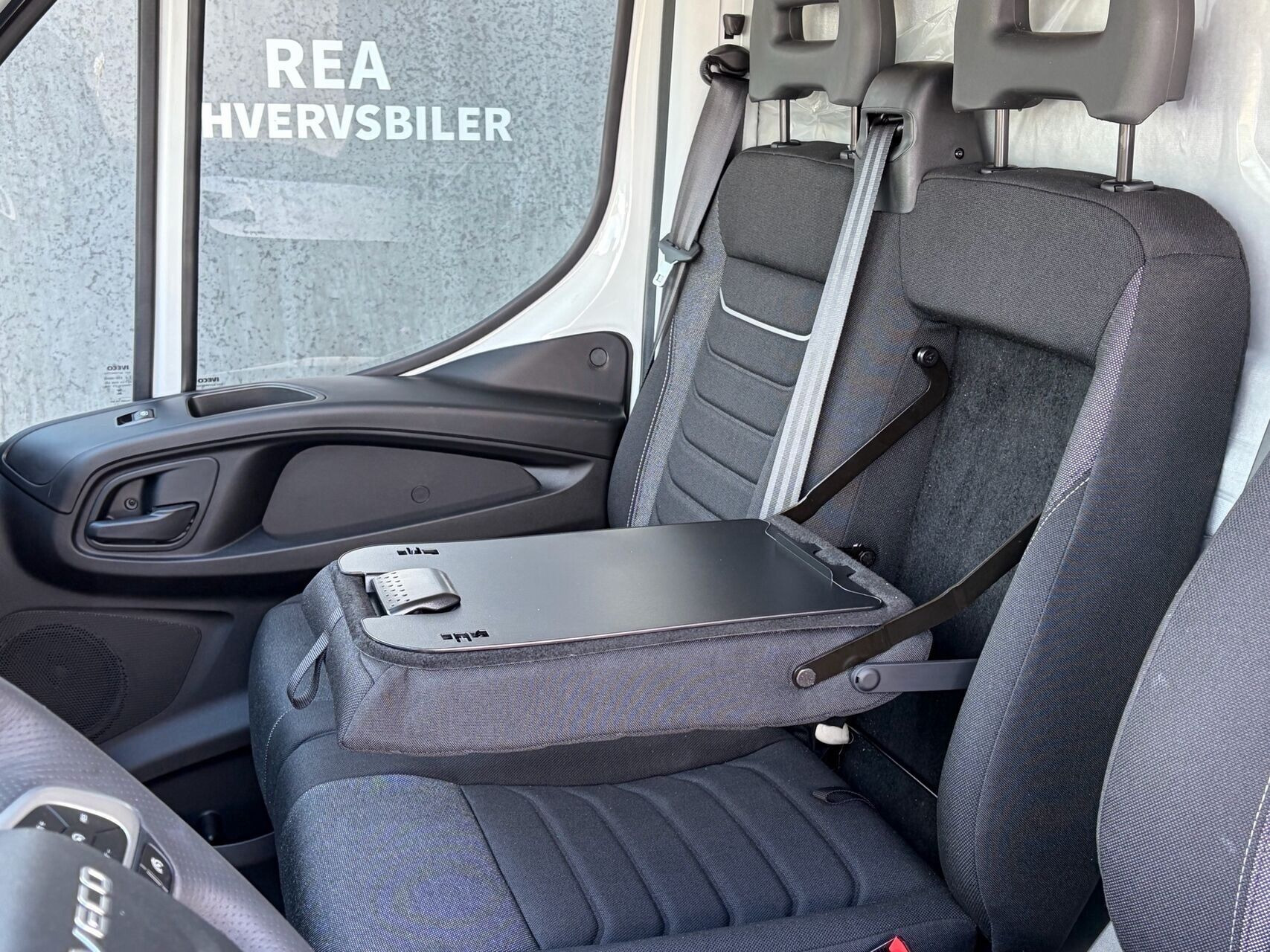 Hvid Iveco Daily fra 2026