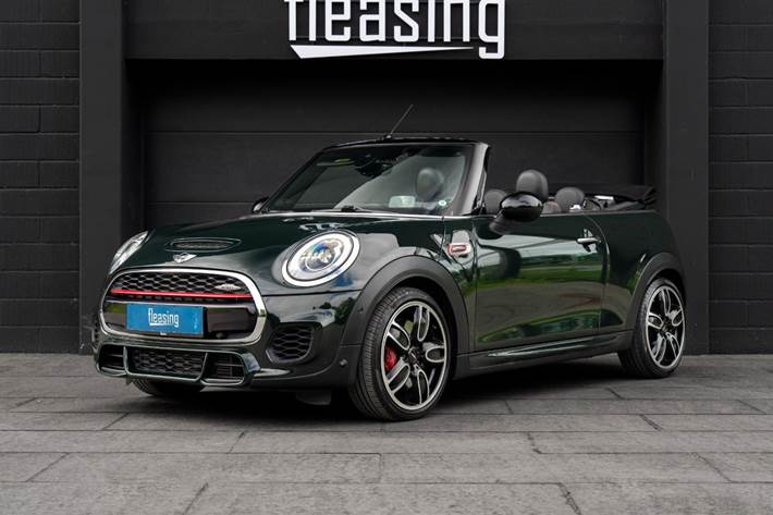 Grøn Mini Cooper S fra 2018 set udefra