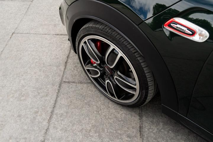 Grøn Mini Cooper S fra 2018