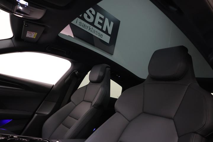 Grå Audi e-tron GT fra 2023