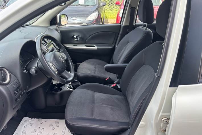Hvid Nissan Micra fra 2015
