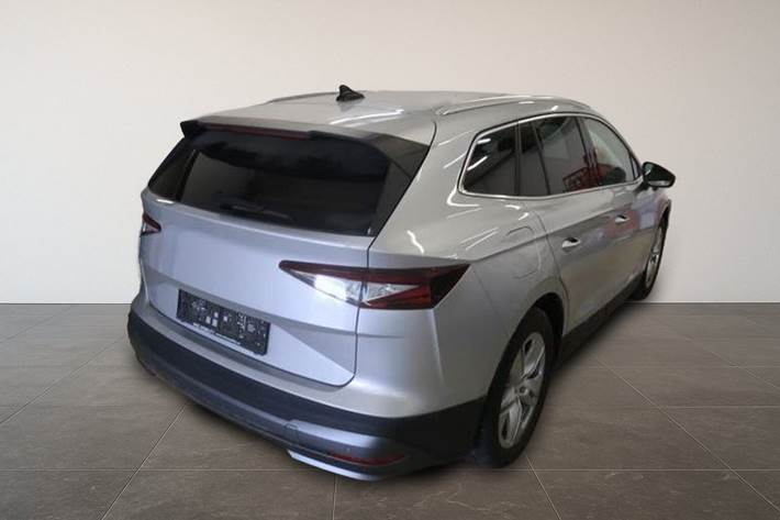 Sølv Skoda Enyaq fra 2023