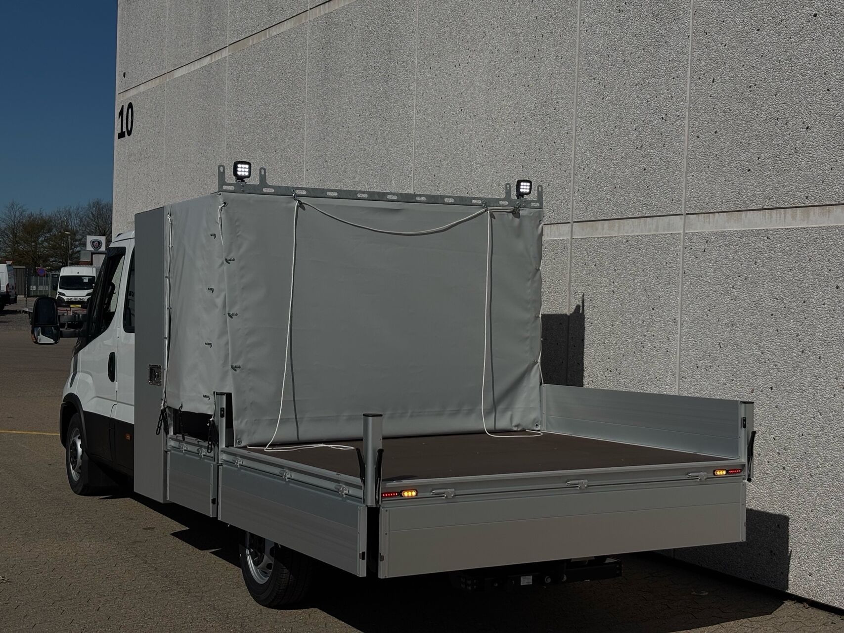 Hvid Iveco Daily fra 2026