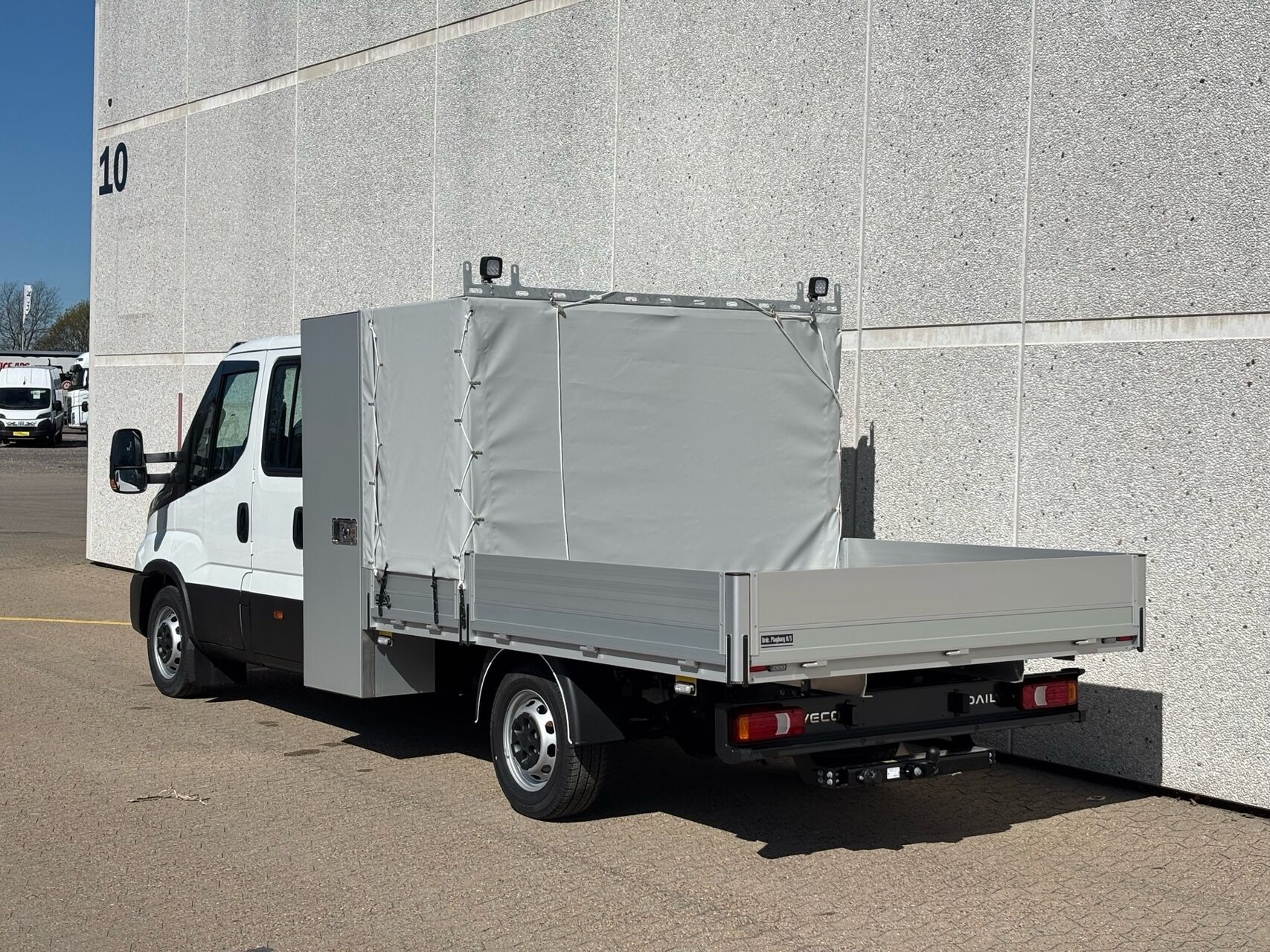 Hvid Iveco Daily fra 2026