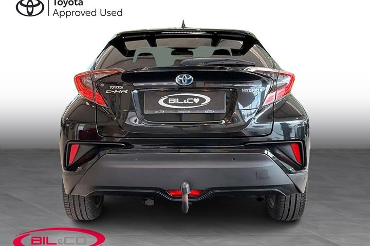Sort Toyota C-HR fra 2019