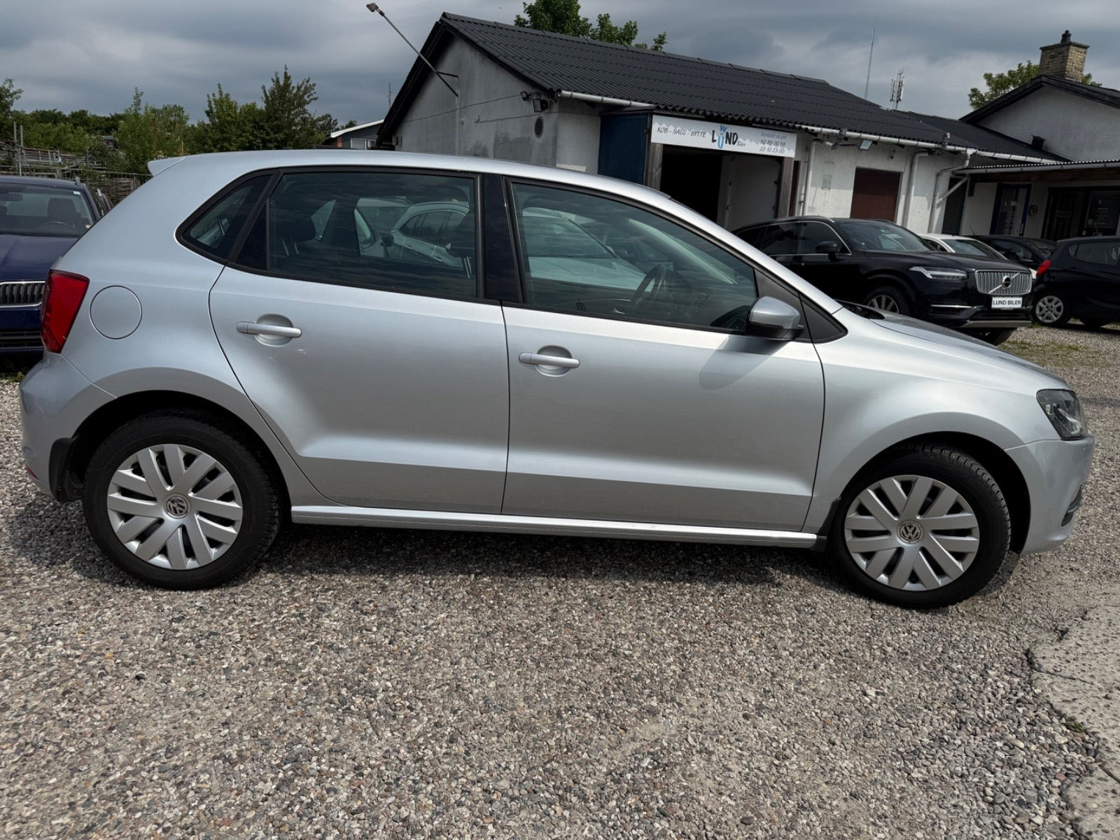 Sølv VW Polo fra 2015