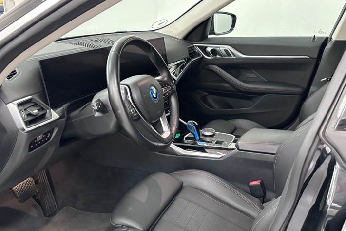Sort BMW i4 fra 2022