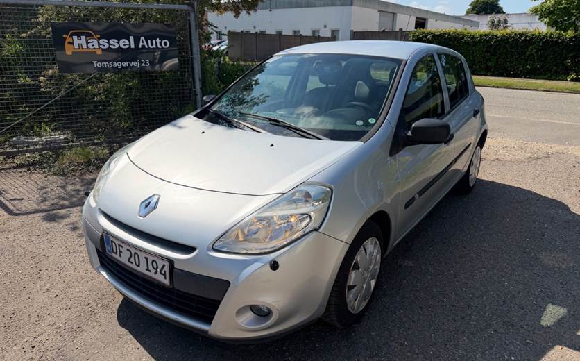Renault Clio III 1,2 16V Authentique
