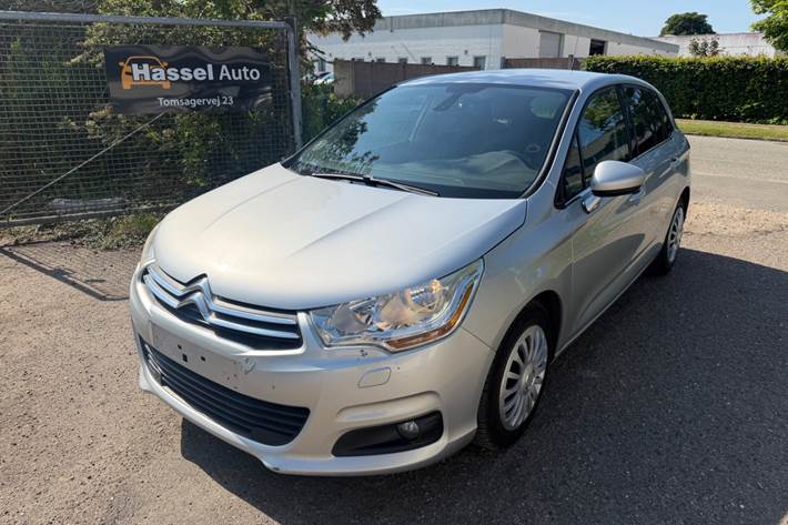 Grøn Citroën C4 fra 2011